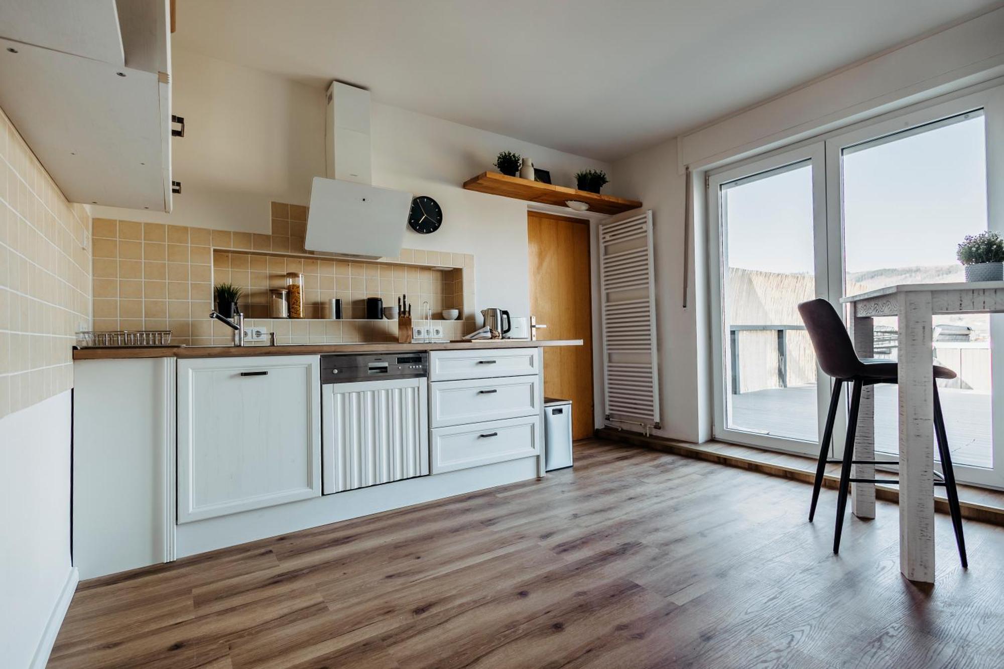 Traumwohnung Mit Sauna, Whirlpool & Wunderschoener Aussicht Плетенберг Екстериор снимка