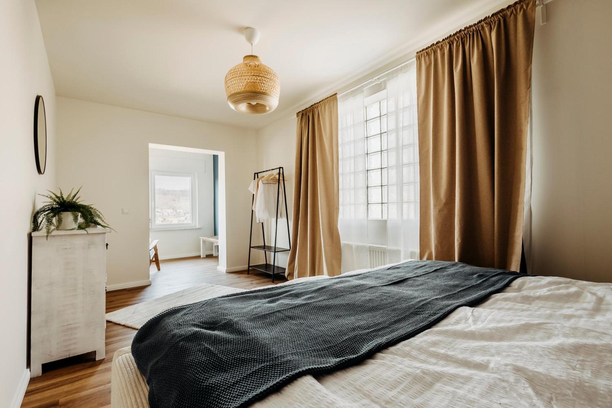 Traumwohnung Mit Sauna, Whirlpool & Wunderschoener Aussicht Плетенберг Екстериор снимка